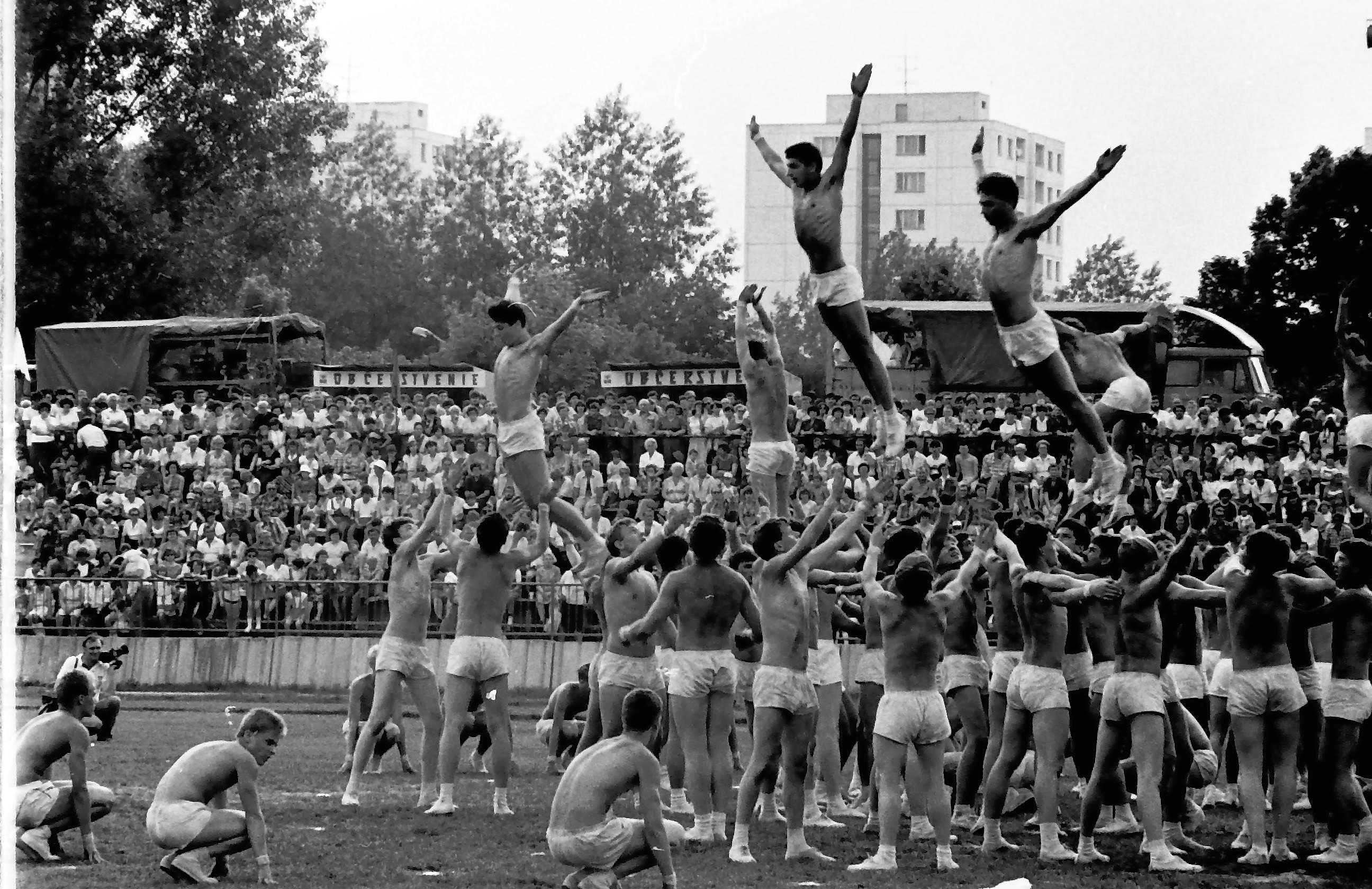 Spartakiáda v Martine rok 1985.jpg