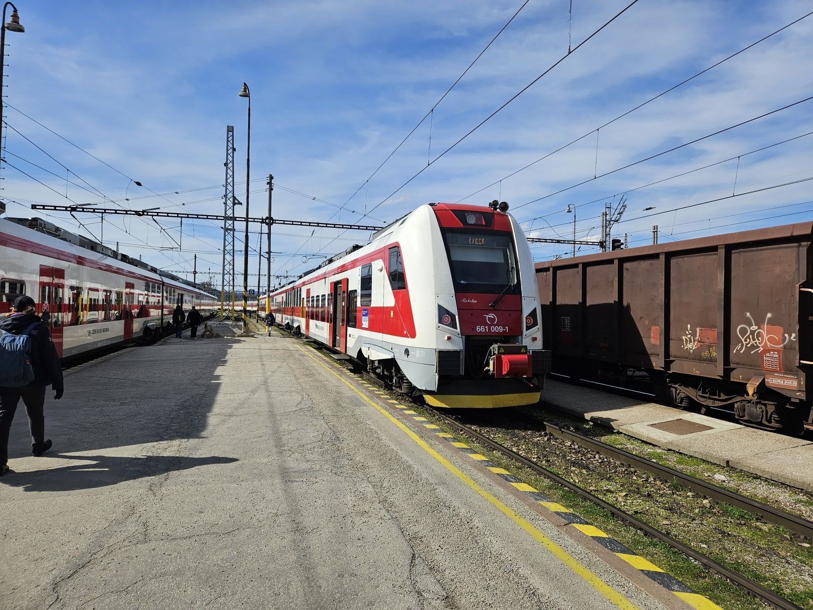 ZELEZNICNA_STANICA_6_d4c0683f82.jpg