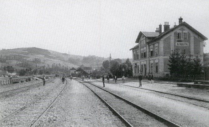 Železničná stanica Skalité okolo r. 1900.jpg