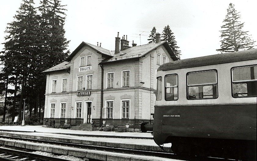 Železničná stanica v r. 1973.jpg