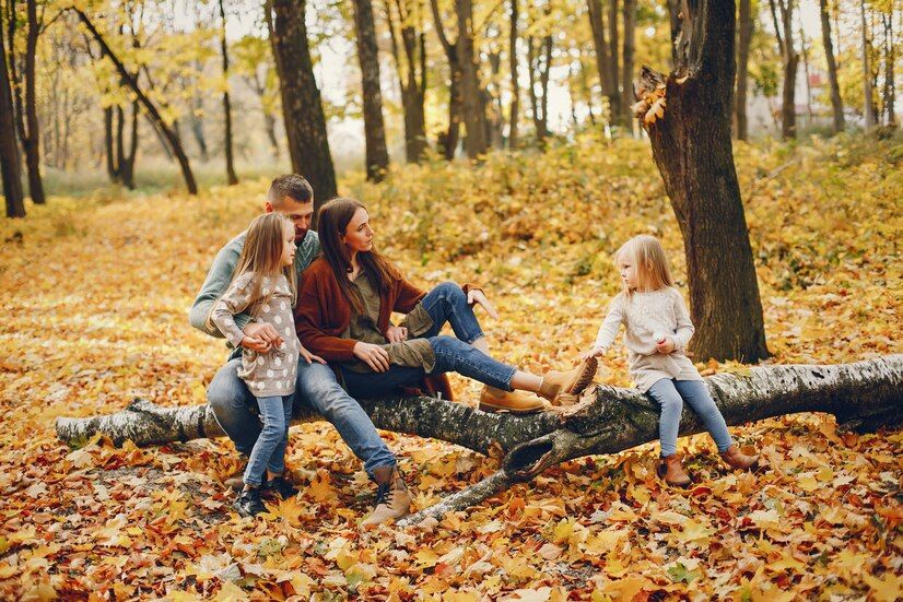 family-with-cute-kids-autumn-park_1157-22315.jpg