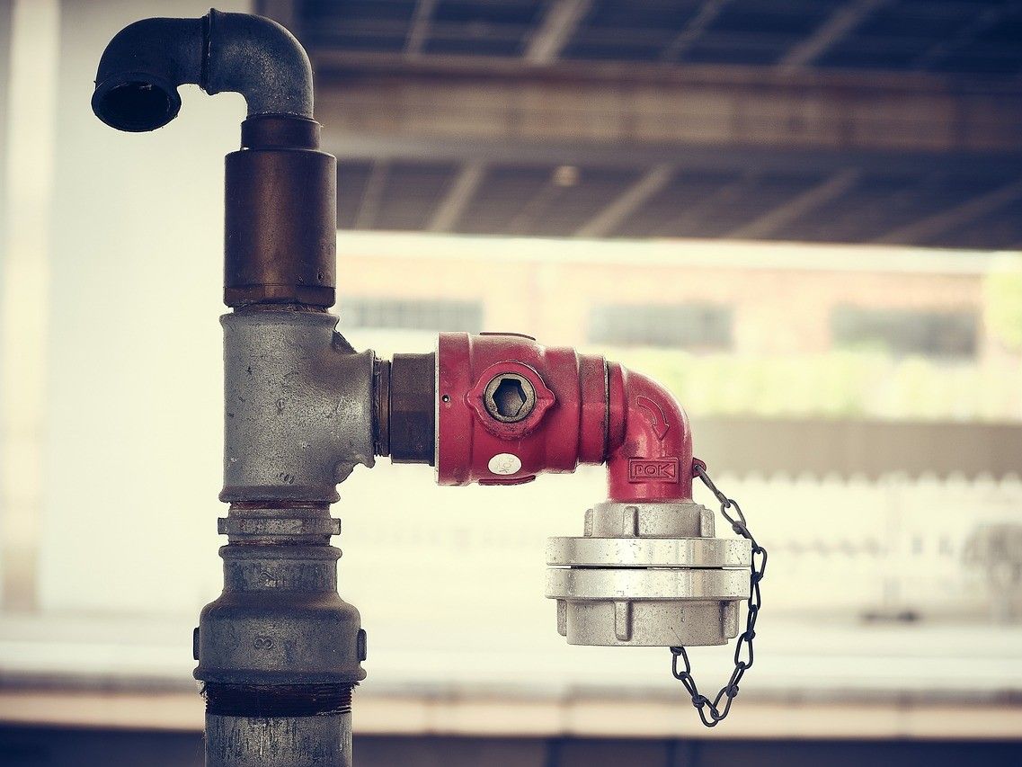 faucet-4293730_1280.jpg