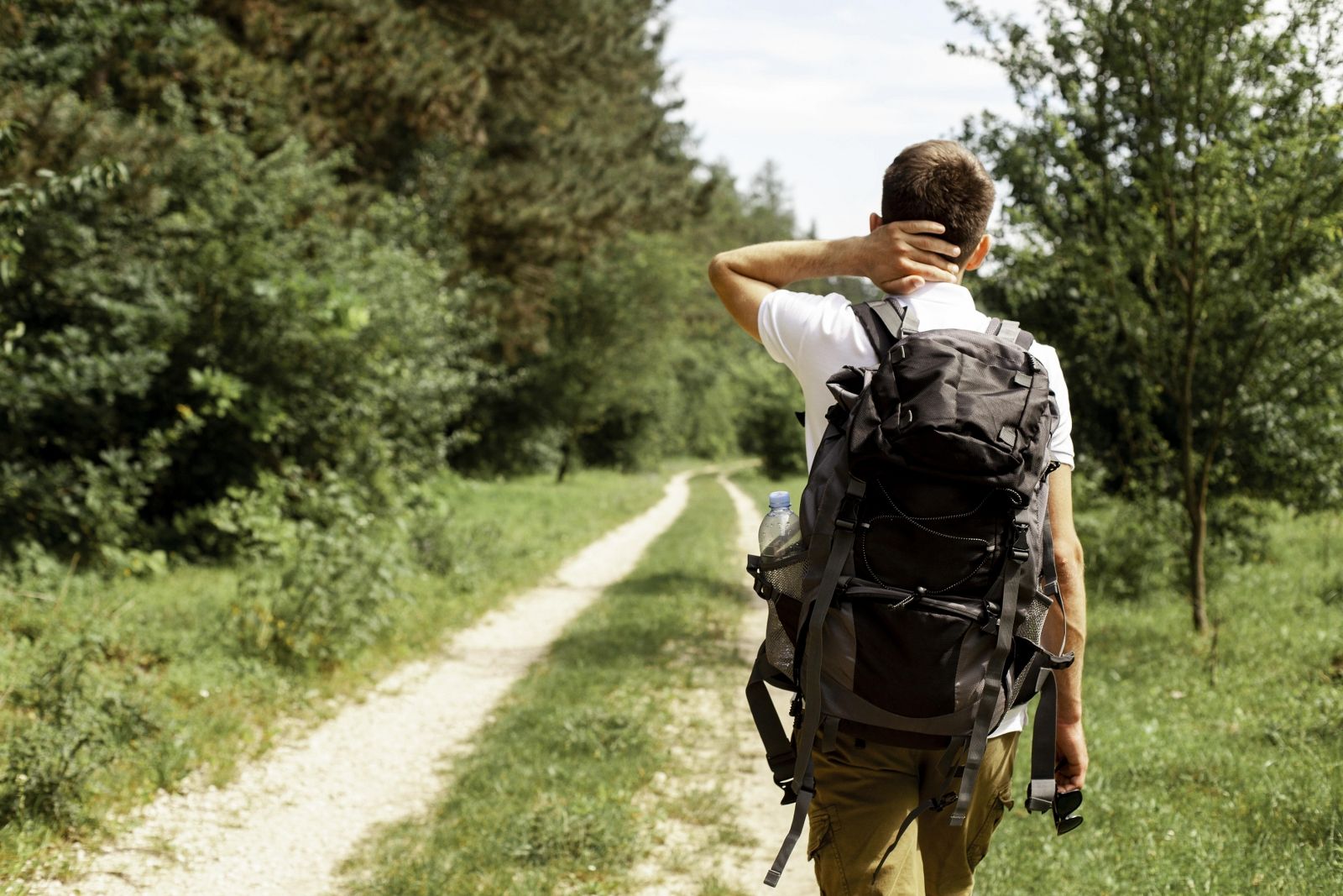 man-with-backpack-exploring-nature_1600x1067.jpg