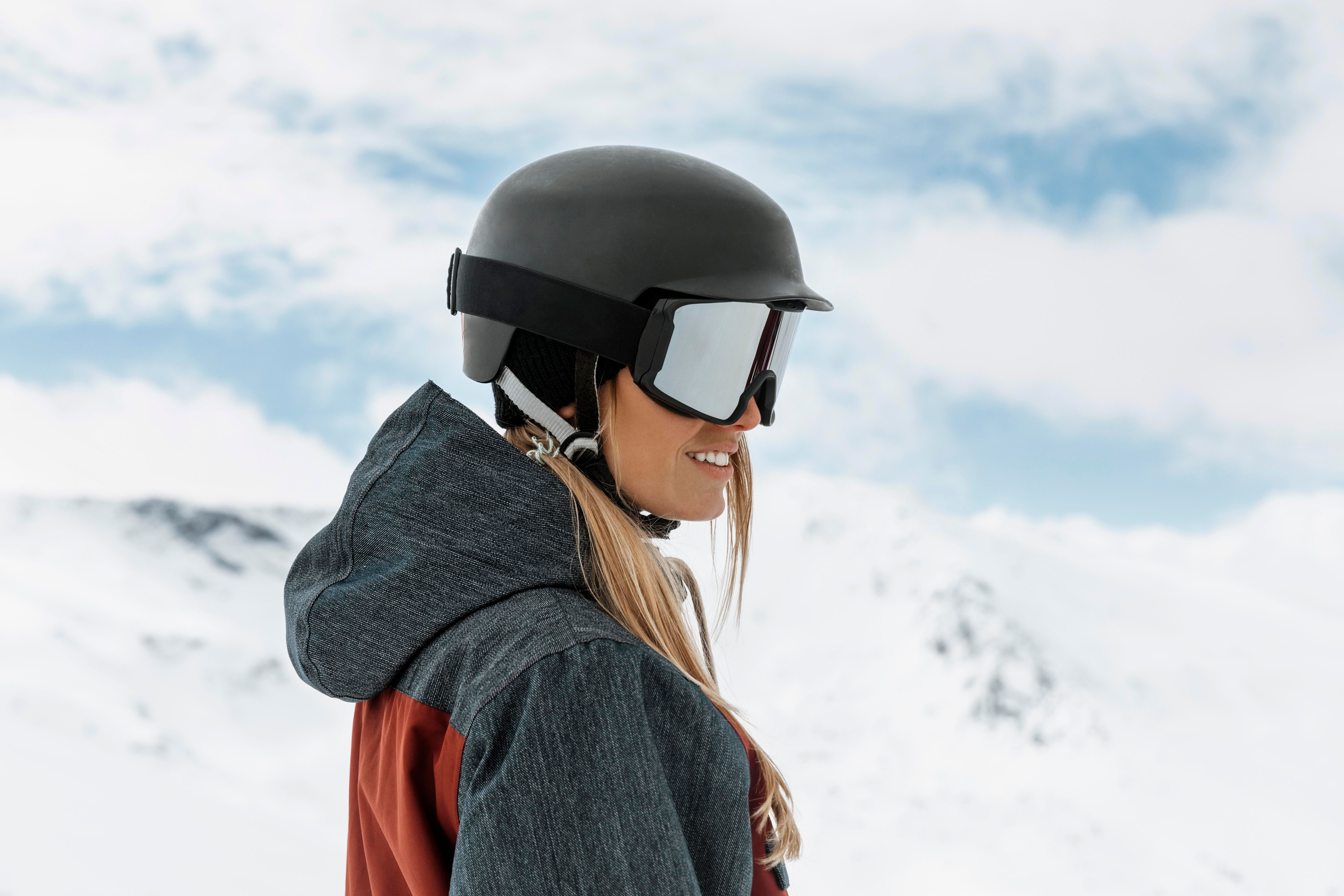 medium-shot-woman-wearing-ski-helmet.jpg