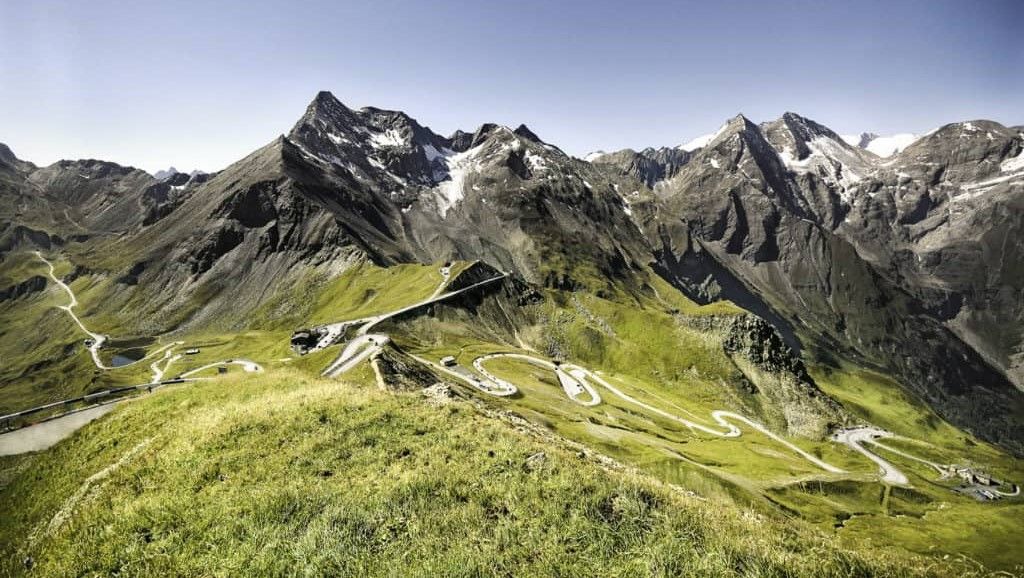 panoramastrasse-grossglockner-hochalpen-kaernten-salzburg-berge-1024x848.jpg