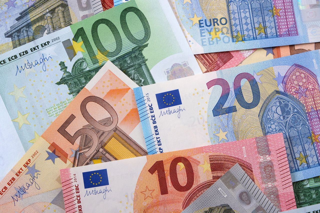 various-different-euros.jpg